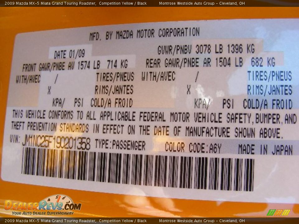 2009 Mazda MX-5 Miata Grand Touring Roadster Competition Yellow / Black Photo #30