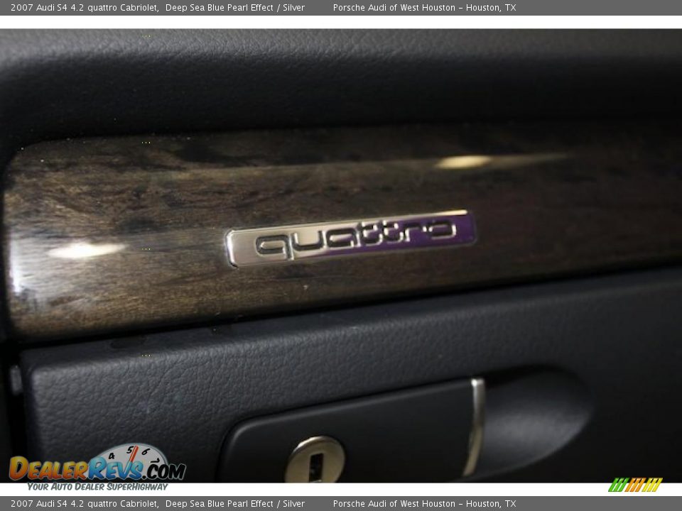 2007 Audi S4 4.2 quattro Cabriolet Deep Sea Blue Pearl Effect / Silver Photo #24