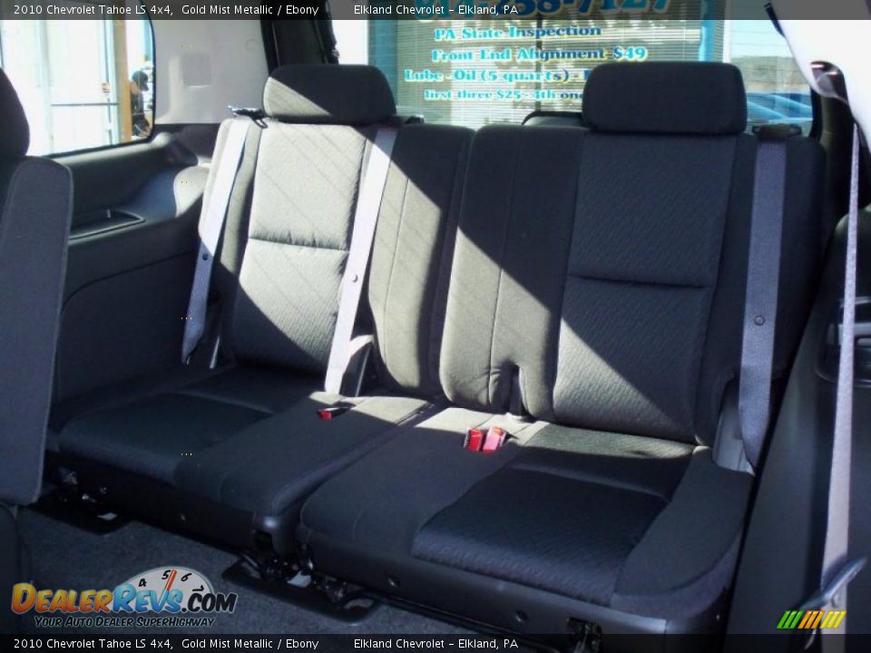 2010 Chevrolet Tahoe LS 4x4 Gold Mist Metallic / Ebony Photo #15
