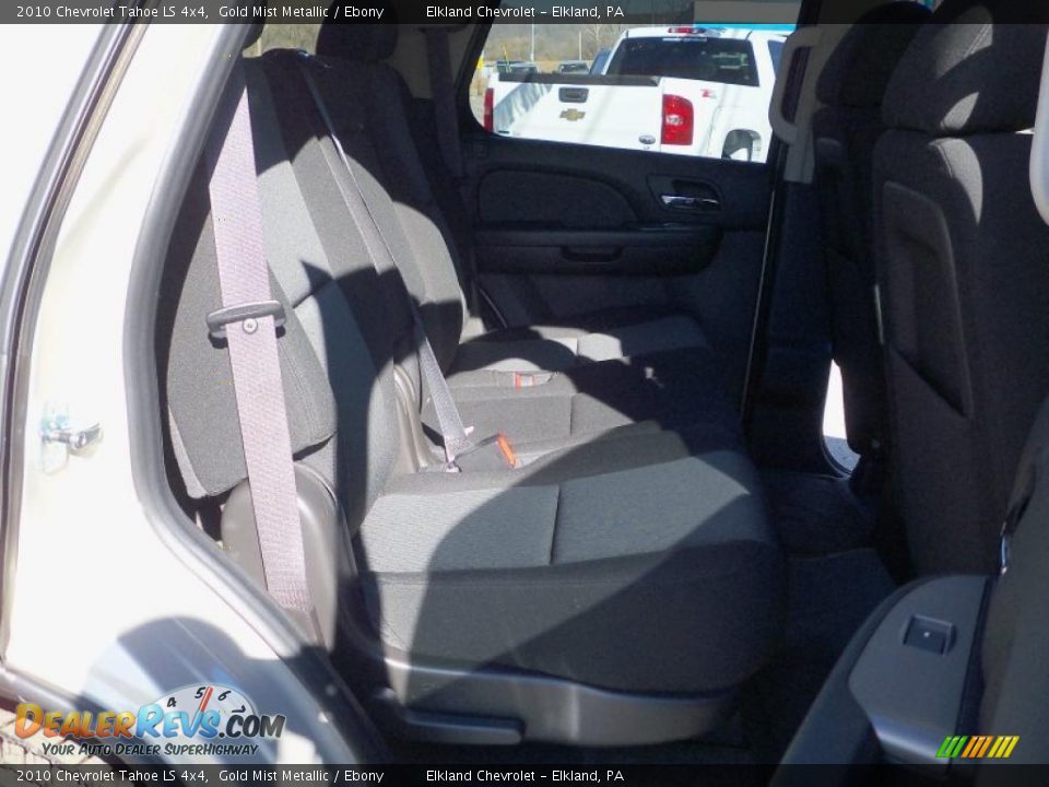 2010 Chevrolet Tahoe LS 4x4 Gold Mist Metallic / Ebony Photo #20