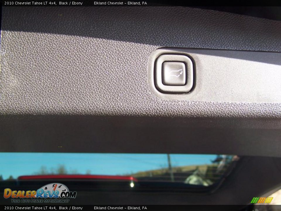 2010 Chevrolet Tahoe LT 4x4 Black / Ebony Photo #17