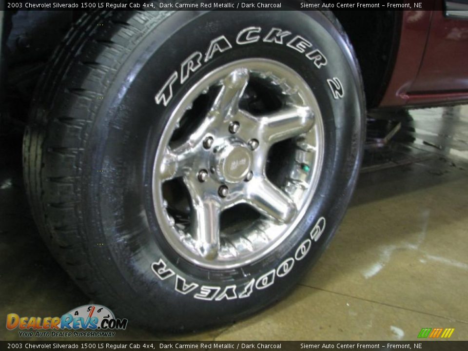2003 Chevrolet Silverado 1500 LS Regular Cab 4x4 Dark Carmine Red Metallic / Dark Charcoal Photo #6