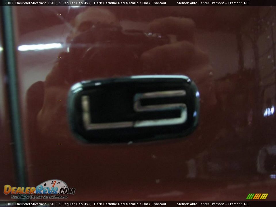 2003 Chevrolet Silverado 1500 LS Regular Cab 4x4 Dark Carmine Red Metallic / Dark Charcoal Photo #8