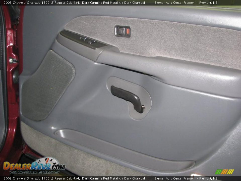 2003 Chevrolet Silverado 1500 LS Regular Cab 4x4 Dark Carmine Red Metallic / Dark Charcoal Photo #13