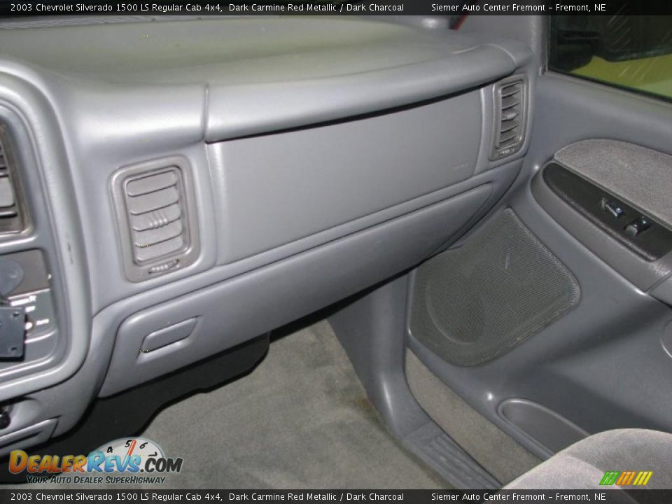 2003 Chevrolet Silverado 1500 LS Regular Cab 4x4 Dark Carmine Red Metallic / Dark Charcoal Photo #14