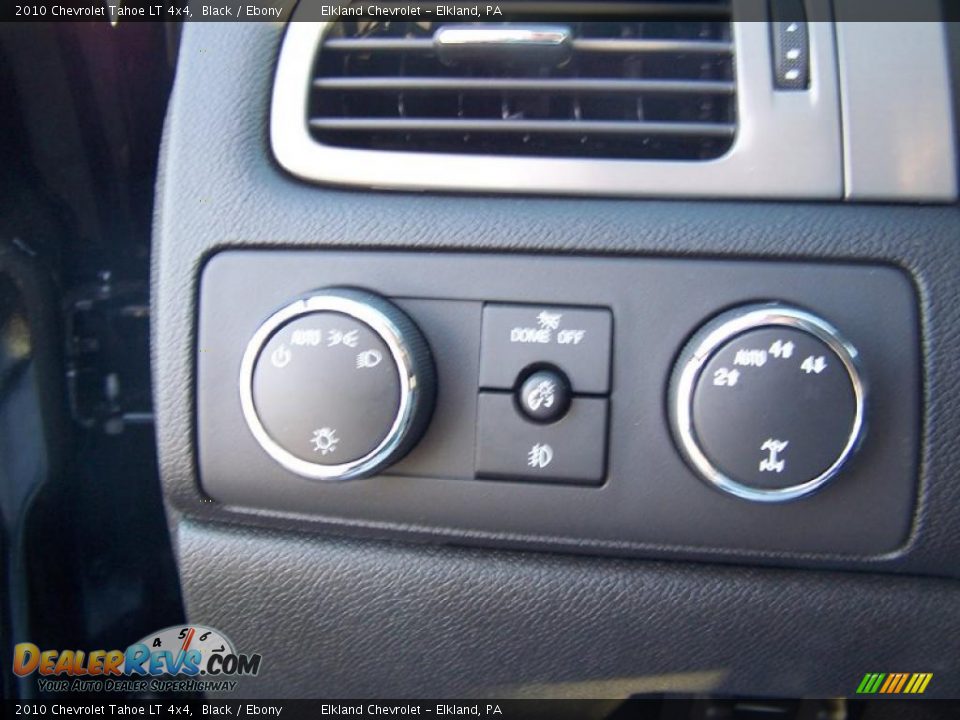 2010 Chevrolet Tahoe LT 4x4 Black / Ebony Photo #33