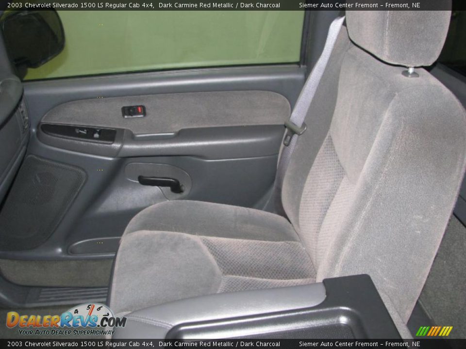 2003 Chevrolet Silverado 1500 LS Regular Cab 4x4 Dark Carmine Red Metallic / Dark Charcoal Photo #22