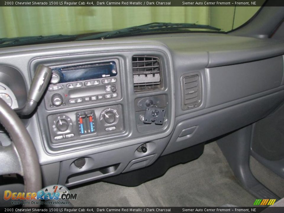 2003 Chevrolet Silverado 1500 LS Regular Cab 4x4 Dark Carmine Red Metallic / Dark Charcoal Photo #24
