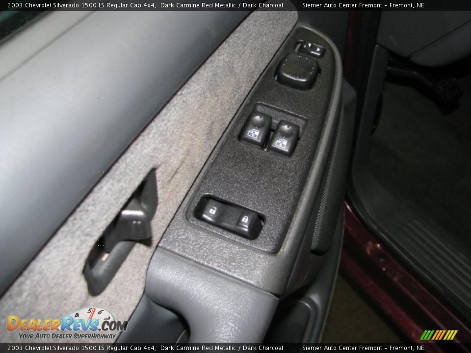 2003 Chevrolet Silverado 1500 LS Regular Cab 4x4 Dark Carmine Red Metallic / Dark Charcoal Photo #27
