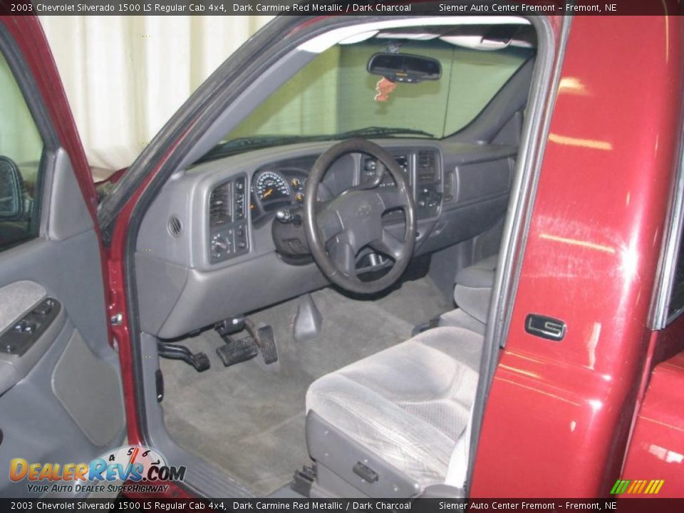2003 Chevrolet Silverado 1500 LS Regular Cab 4x4 Dark Carmine Red Metallic / Dark Charcoal Photo #28