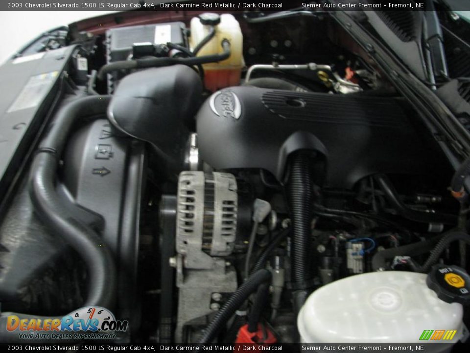 2003 Chevrolet Silverado 1500 LS Regular Cab 4x4 Dark Carmine Red Metallic / Dark Charcoal Photo #30