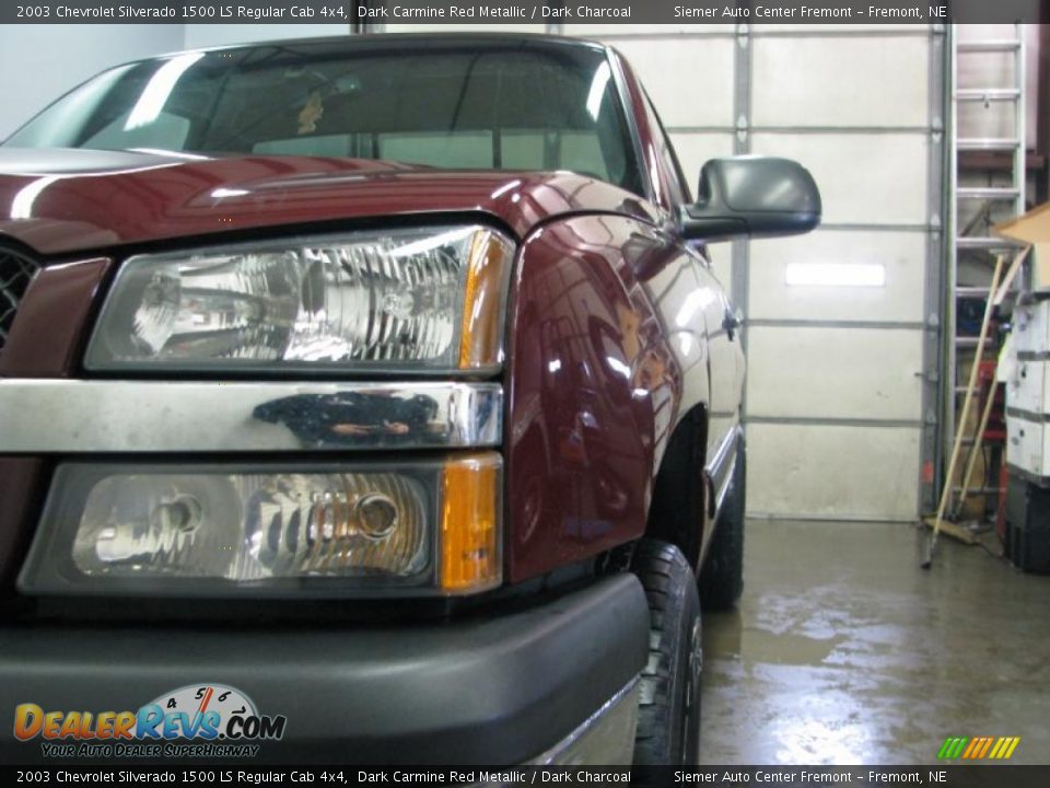 2003 Chevrolet Silverado 1500 LS Regular Cab 4x4 Dark Carmine Red Metallic / Dark Charcoal Photo #33