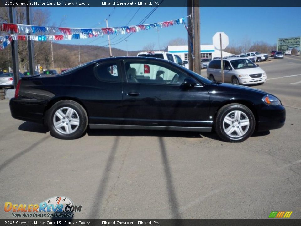 2006 Chevrolet Monte Carlo LS Black / Ebony Photo #4