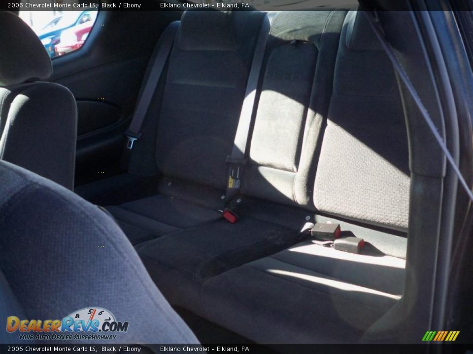 2006 Chevrolet Monte Carlo LS Black / Ebony Photo #10
