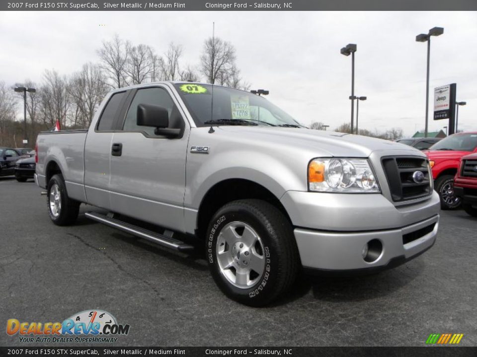 2007 Ford F150 STX SuperCab Silver Metallic / Medium Flint Photo #1