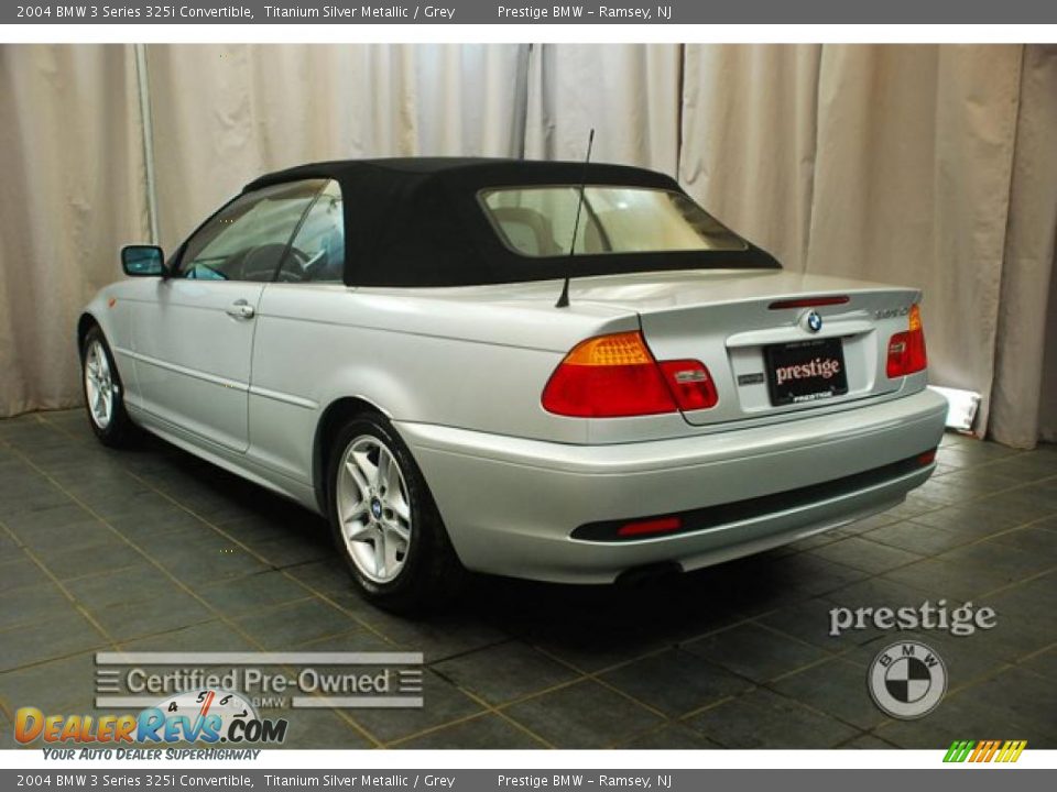 2004 BMW 3 Series 325i Convertible Titanium Silver Metallic / Grey Photo #4