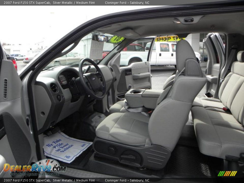 2007 Ford F150 STX SuperCab Silver Metallic / Medium Flint Photo #8