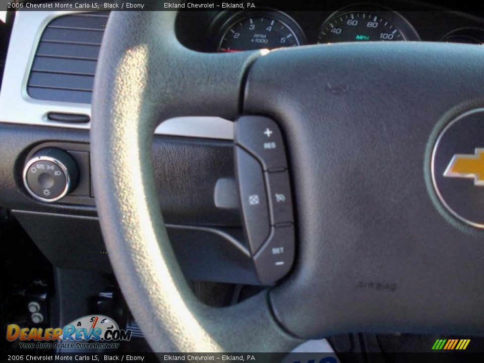 2006 Chevrolet Monte Carlo LS Black / Ebony Photo #27