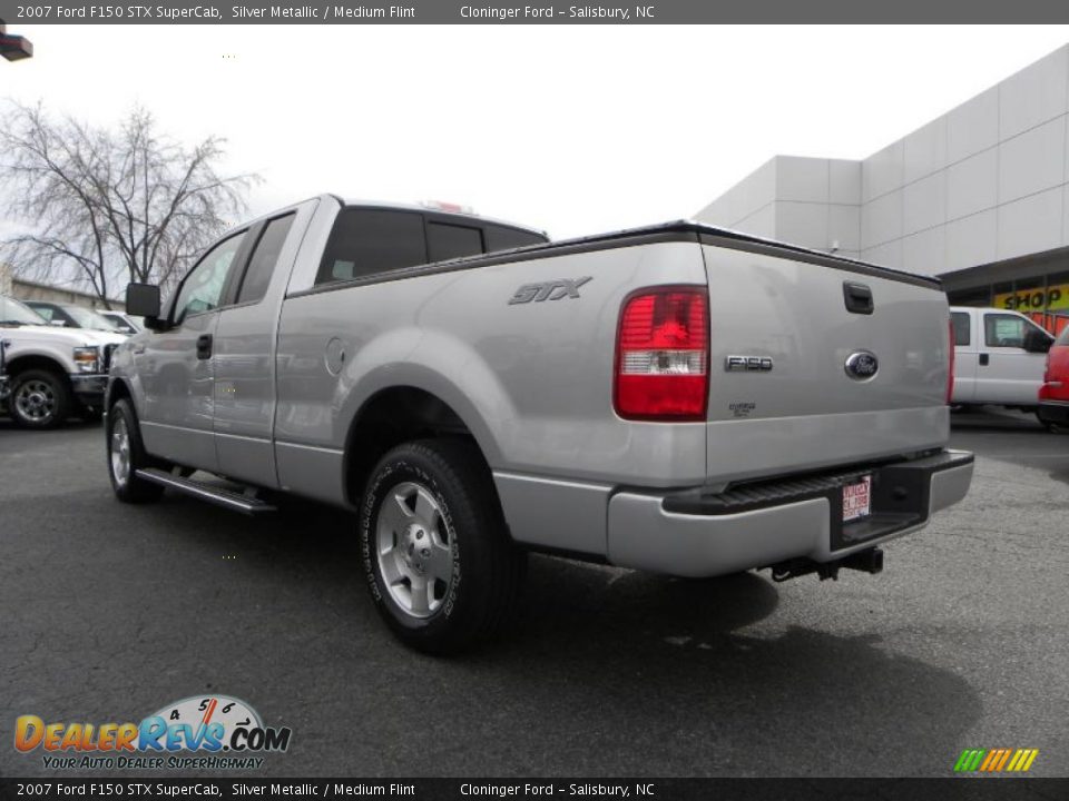 2007 Ford F150 STX SuperCab Silver Metallic / Medium Flint Photo #22