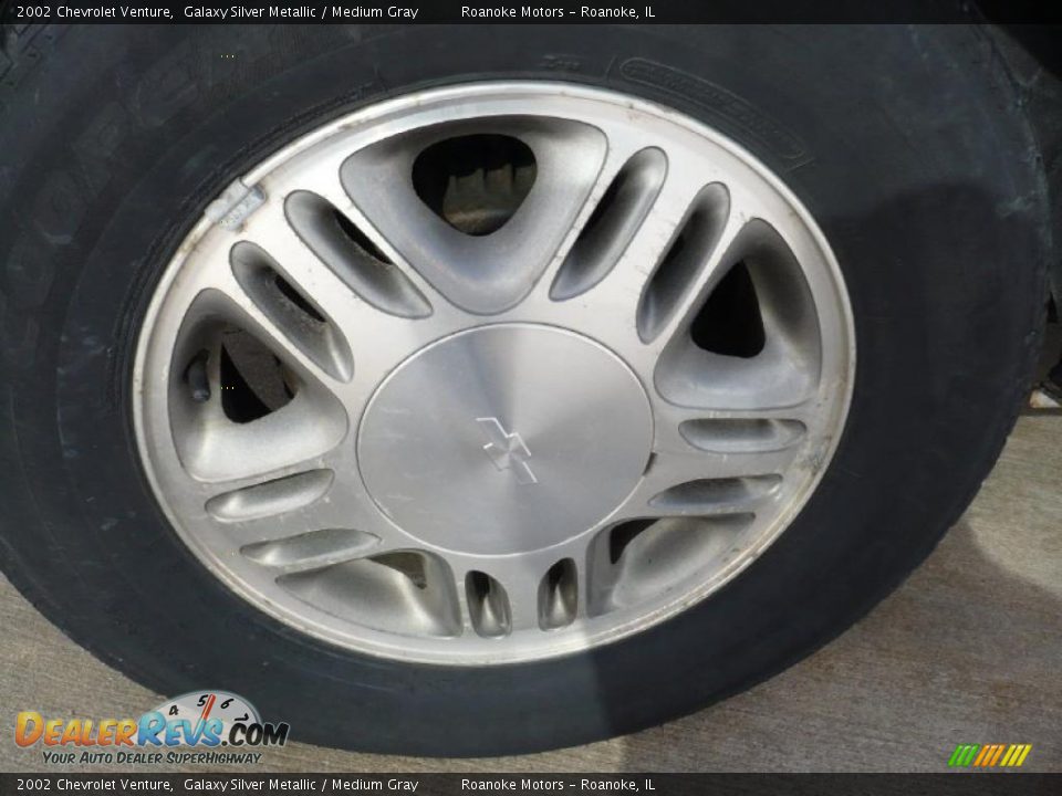 2002 Chevrolet Venture Galaxy Silver Metallic / Medium Gray Photo #6
