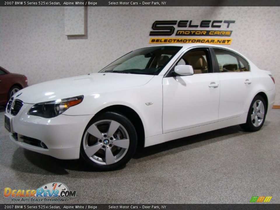 2007 BMW 5 Series 525xi Sedan Alpine White / Beige Photo #1