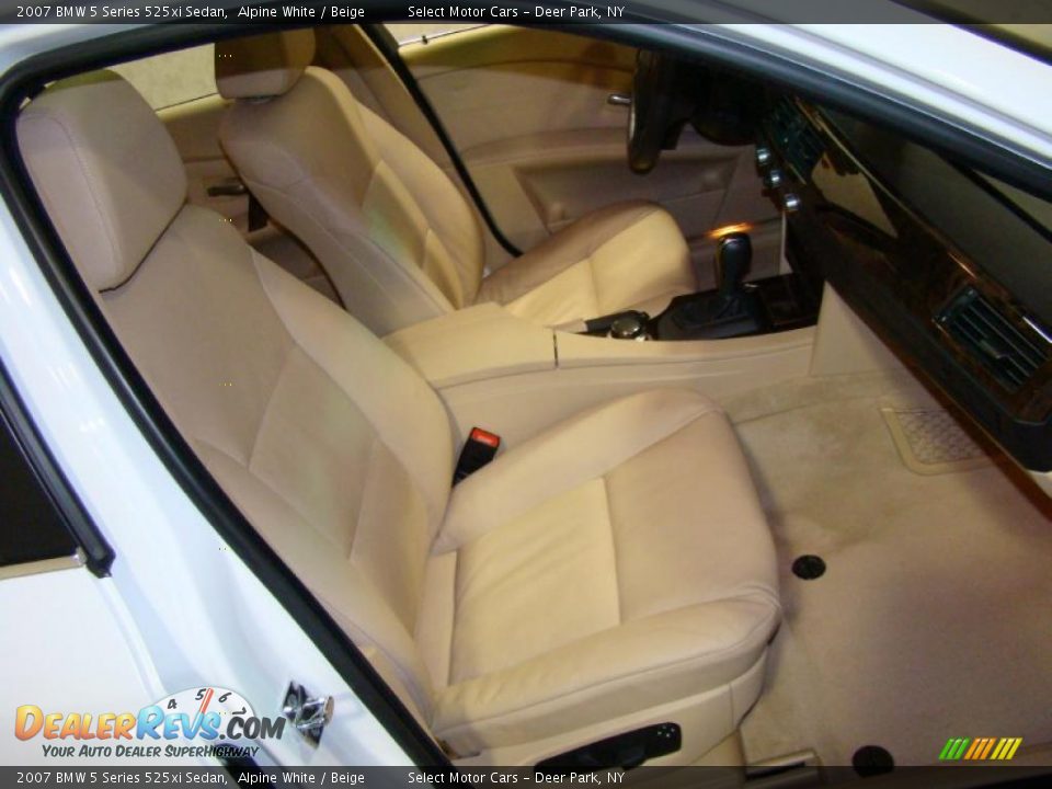 2007 BMW 5 Series 525xi Sedan Alpine White / Beige Photo #10