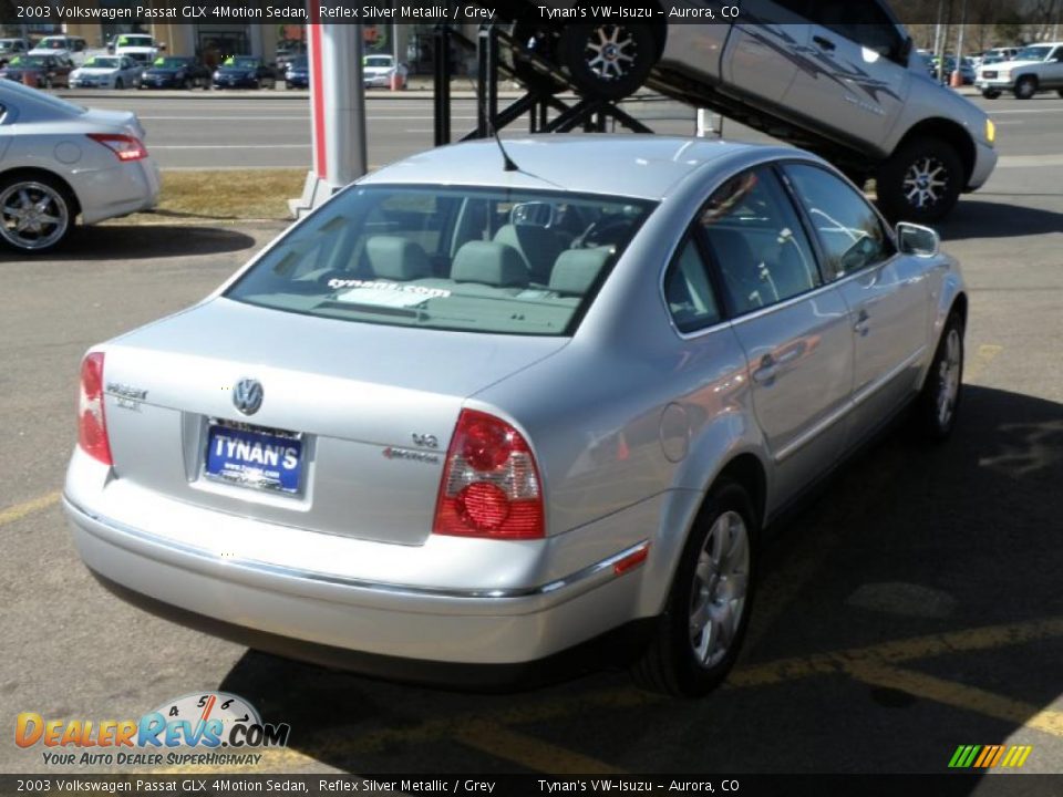 2003 Volkswagen Passat GLX 4Motion Sedan Reflex Silver Metallic / Grey Photo #6
