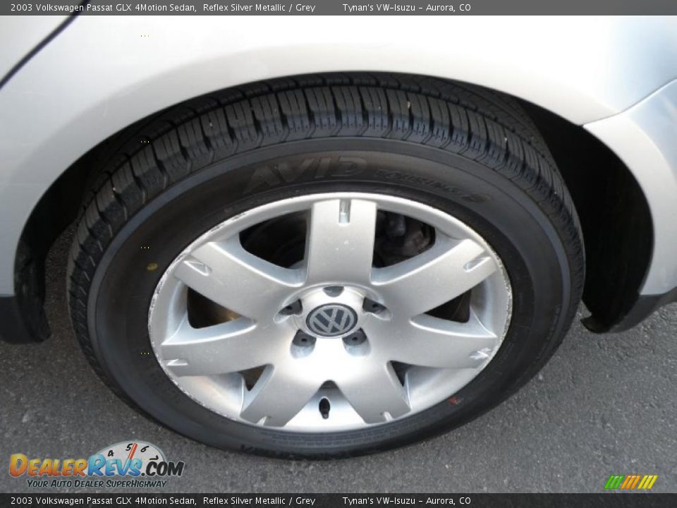 2003 Volkswagen Passat GLX 4Motion Sedan Reflex Silver Metallic / Grey Photo #19