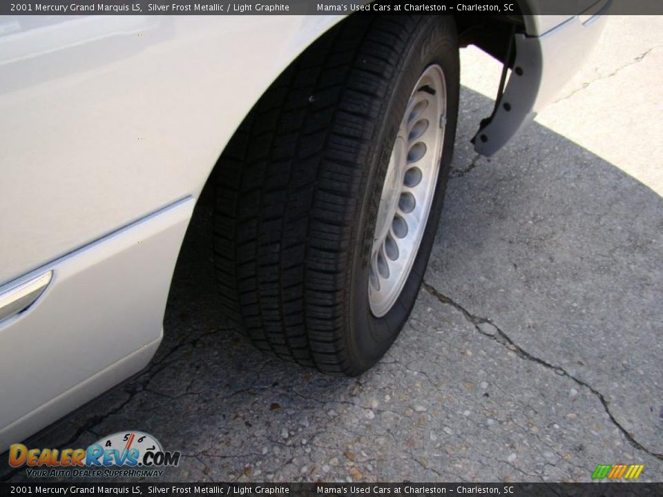 2001 Mercury Grand Marquis LS Silver Frost Metallic / Light Graphite Photo #32