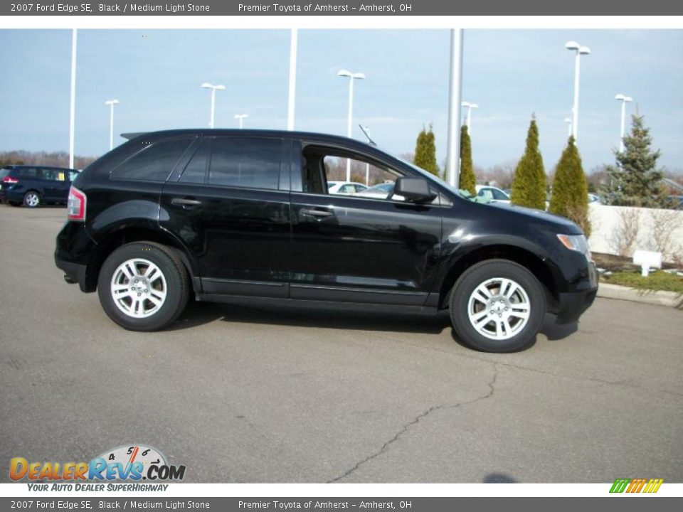 2007 Ford Edge SE Black / Medium Light Stone Photo #4