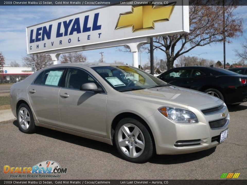 2009 Chevrolet Malibu LS Sedan Gold Mist Metallic / Cocoa/Cashmere Photo #1