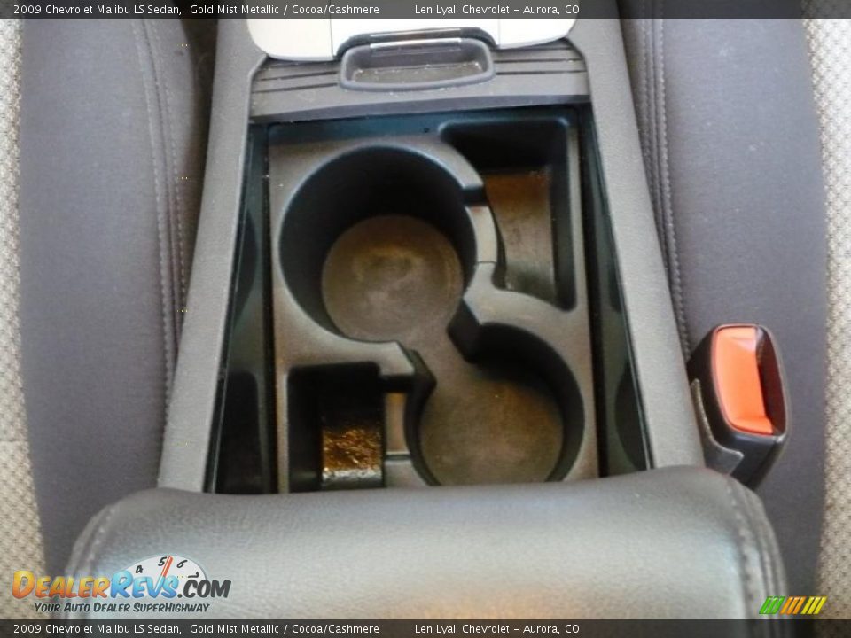 2009 Chevrolet Malibu LS Sedan Gold Mist Metallic / Cocoa/Cashmere Photo #18