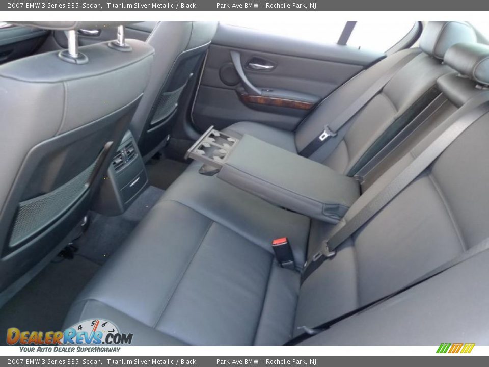 2007 BMW 3 Series 335i Sedan Titanium Silver Metallic / Black Photo #30