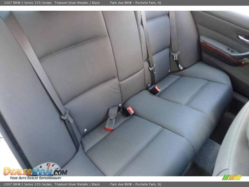 2007 BMW 3 Series 335i Sedan Titanium Silver Metallic / Black Photo #31