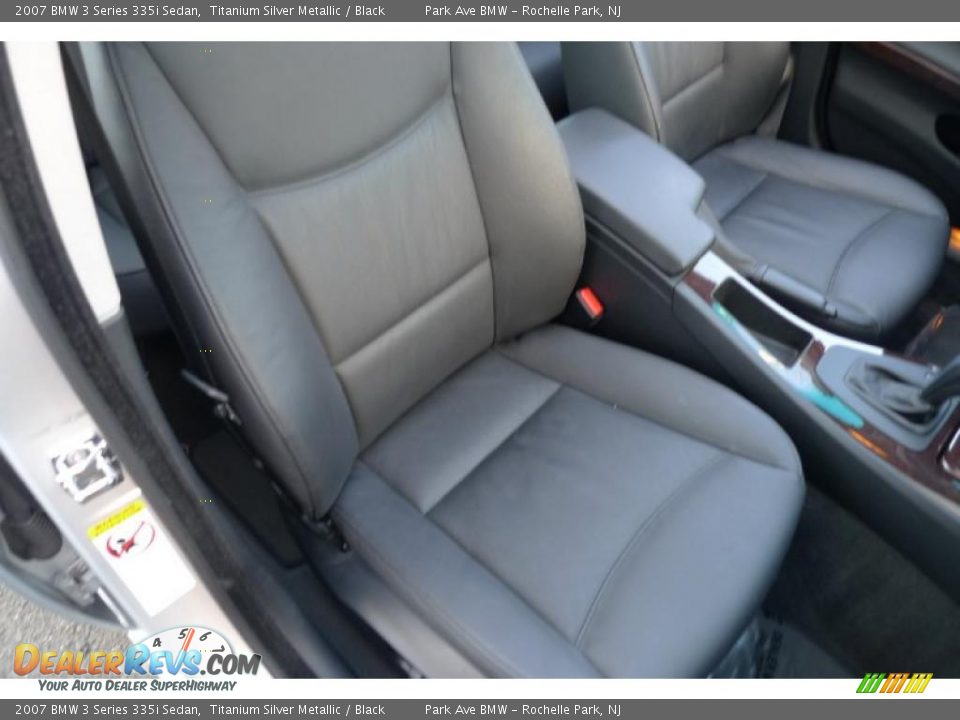 2007 BMW 3 Series 335i Sedan Titanium Silver Metallic / Black Photo #33