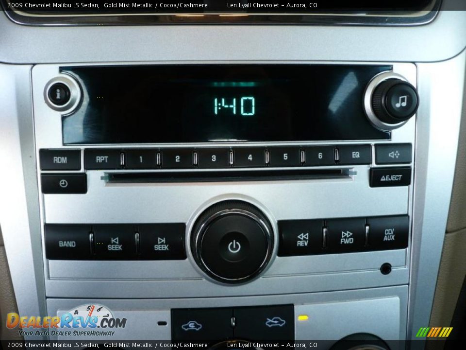 2009 Chevrolet Malibu LS Sedan Gold Mist Metallic / Cocoa/Cashmere Photo #22