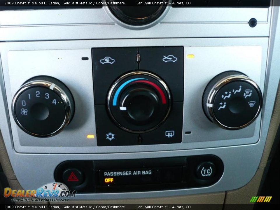 2009 Chevrolet Malibu LS Sedan Gold Mist Metallic / Cocoa/Cashmere Photo #23
