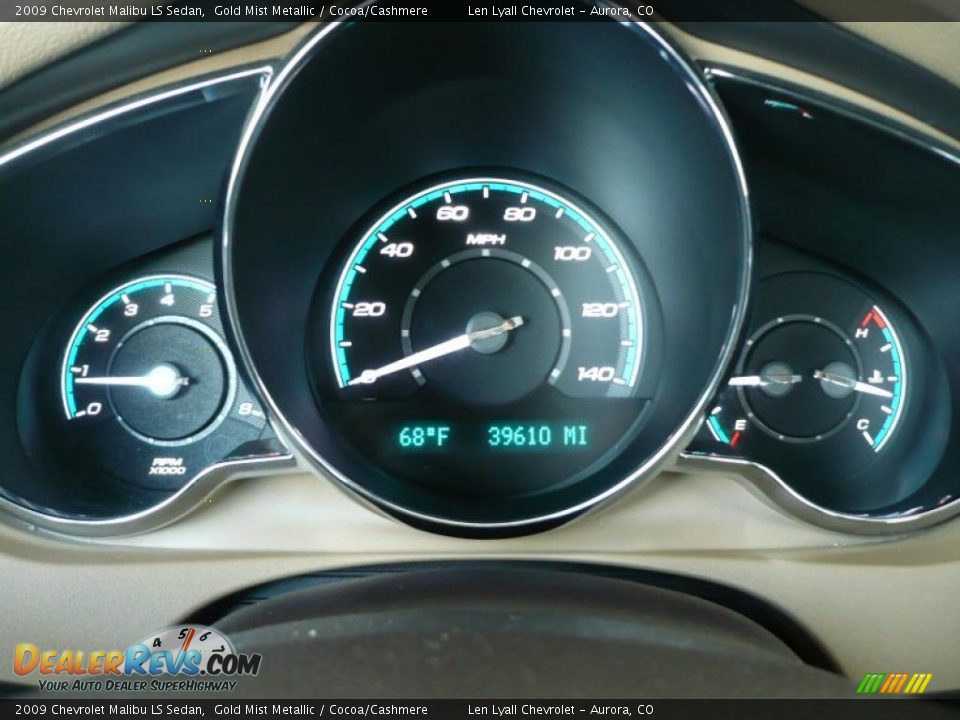 2009 Chevrolet Malibu LS Sedan Gold Mist Metallic / Cocoa/Cashmere Photo #25
