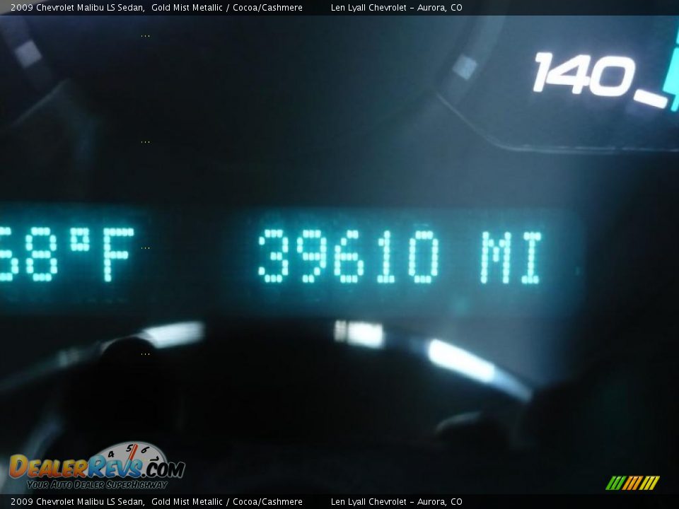 2009 Chevrolet Malibu LS Sedan Gold Mist Metallic / Cocoa/Cashmere Photo #26