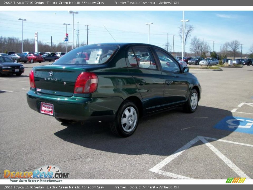 2002 Toyota ECHO Sedan Electric Green Metallic / Shadow Gray Photo #5