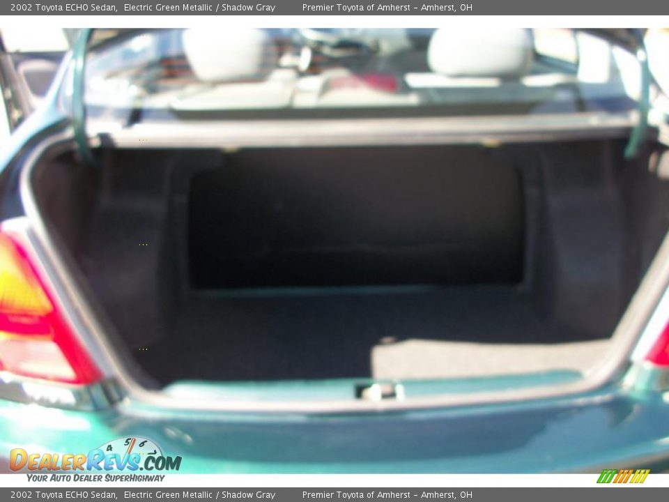2002 Toyota ECHO Sedan Electric Green Metallic / Shadow Gray Photo #14