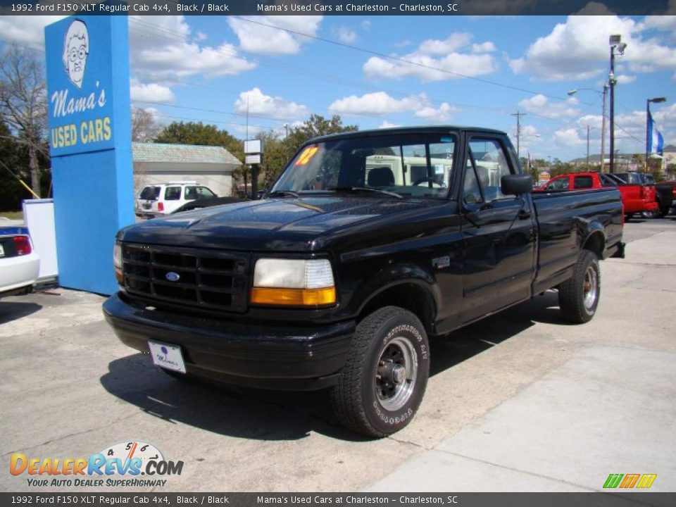 1992 Ford F150 XLT Regular Cab 4x4 Black / Black Photo #4
