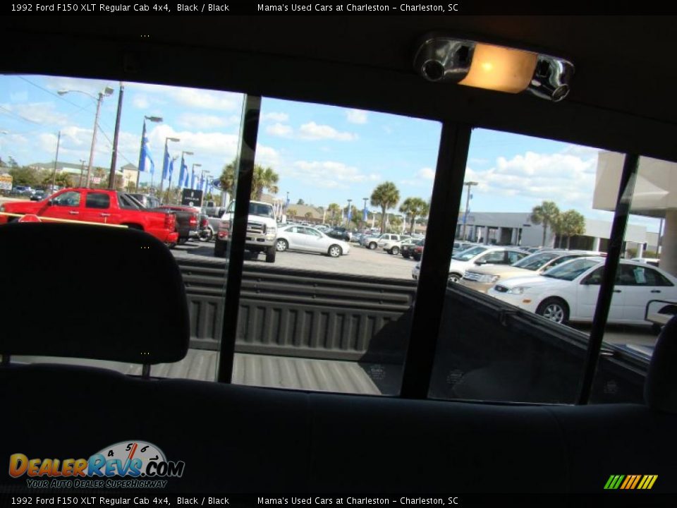 1992 Ford F150 XLT Regular Cab 4x4 Black / Black Photo #14