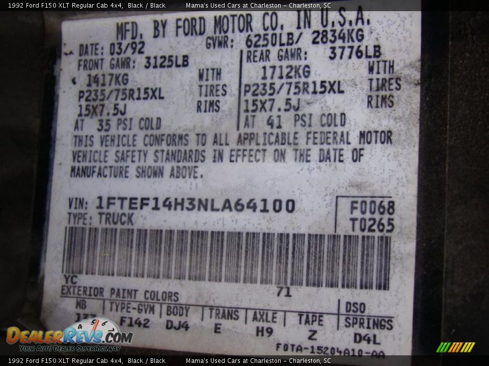 1992 Ford F150 XLT Regular Cab 4x4 Black / Black Photo #26