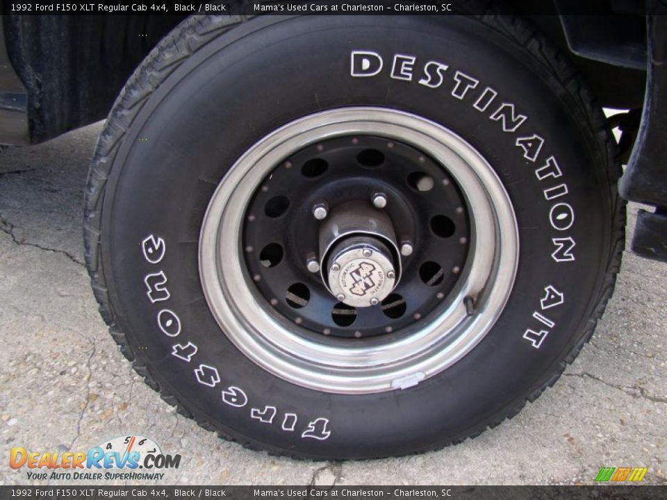 1992 Ford F150 XLT Regular Cab 4x4 Black / Black Photo #28