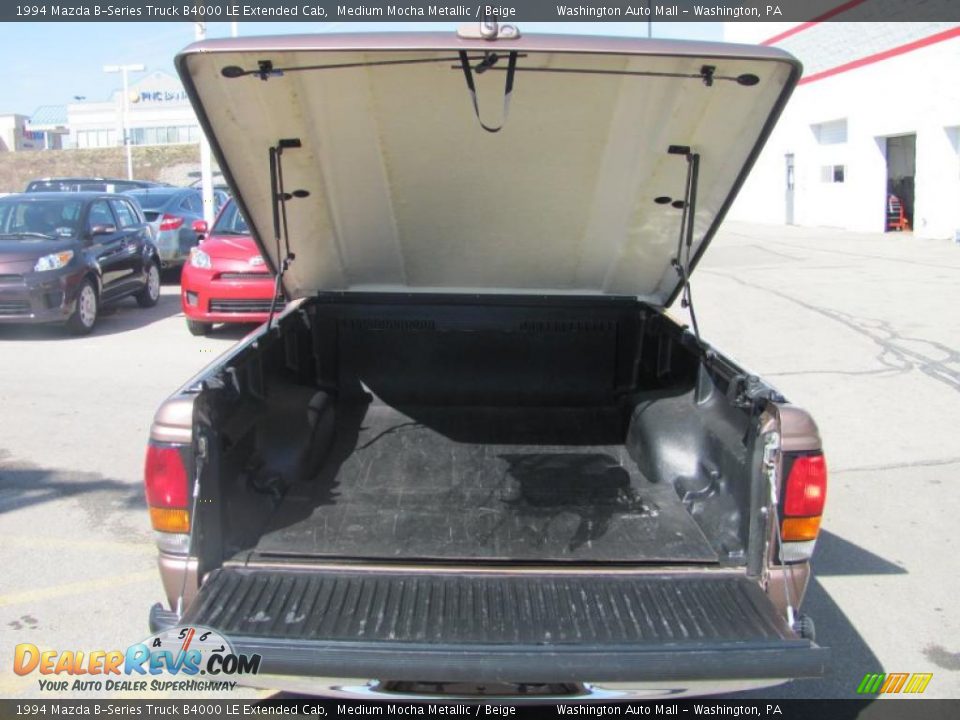 1994 Mazda B-Series Truck B4000 LE Extended Cab Medium Mocha Metallic / Beige Photo #2