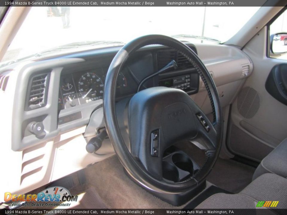1994 Mazda B-Series Truck B4000 LE Extended Cab Medium Mocha Metallic / Beige Photo #14