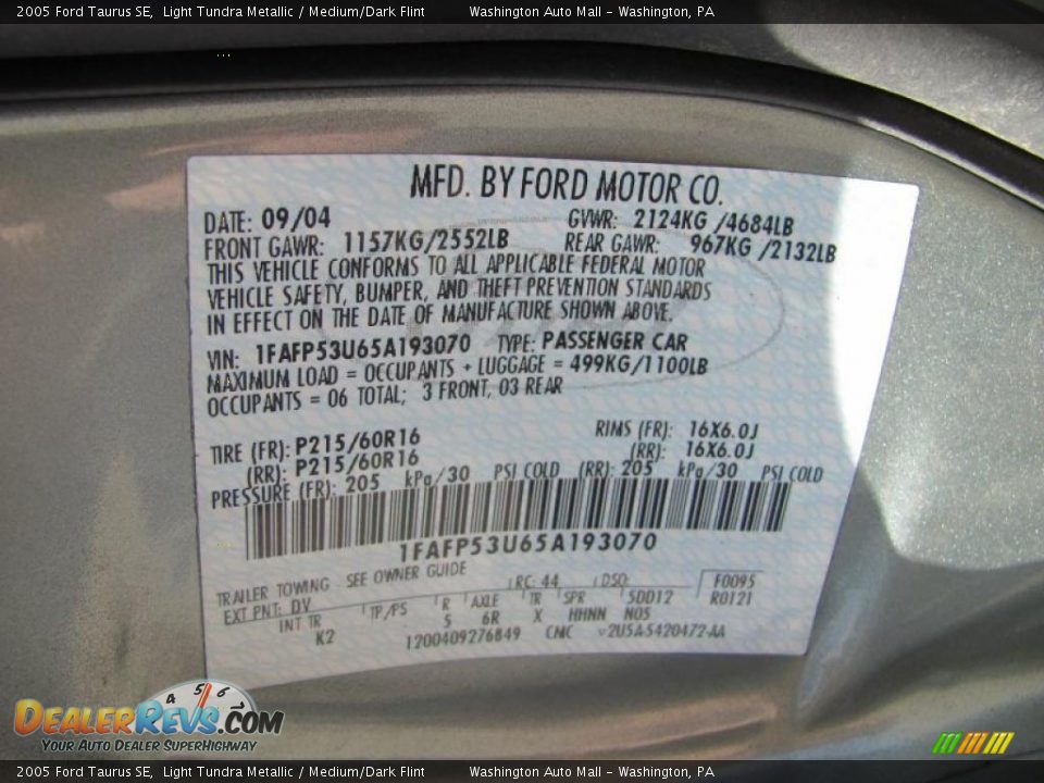 2005 Ford Taurus SE Light Tundra Metallic / Medium/Dark Flint Photo #19