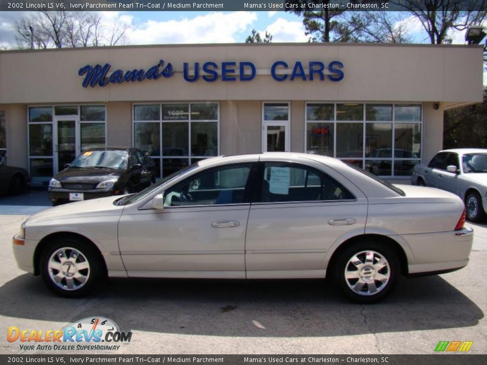 2002 Lincoln LS V6 Ivory Parchment Pearl Tri-Coat / Medium Parchment Photo #1
