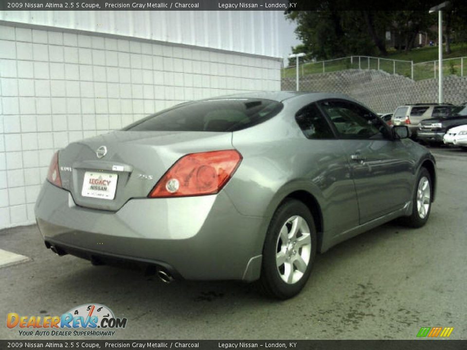 2009 Nissan Altima 2.5 S Coupe Precision Gray Metallic / Charcoal Photo #10